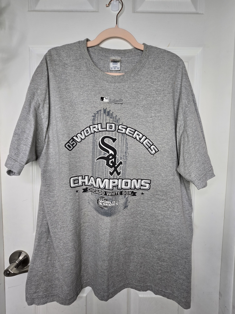 Vintage 2005 Chicago White Sox World Series Champions T-Shirt – Alstyle, XL